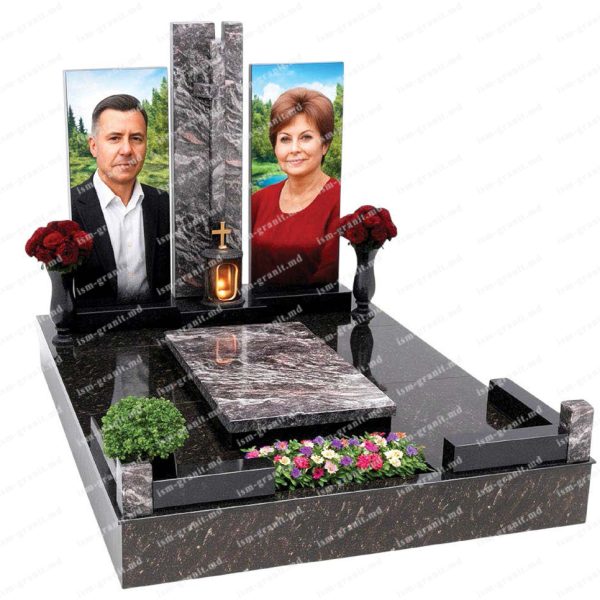 ПАМЯТНИК НА МОГИЛУ №0697