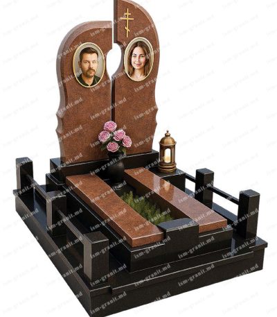 ПАМЯТНИК НА МОГИЛУ №0698