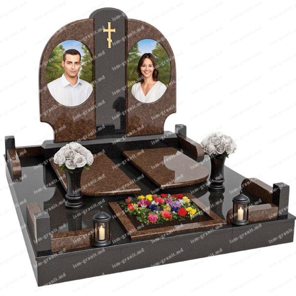 ПАМЯТНИК НА МОГИЛУ №0771